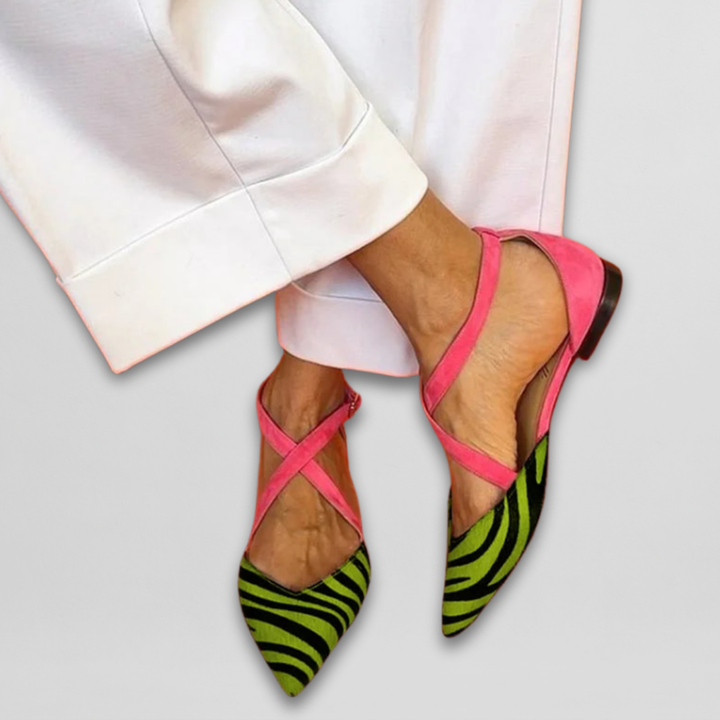 Fern – Flats with Straps