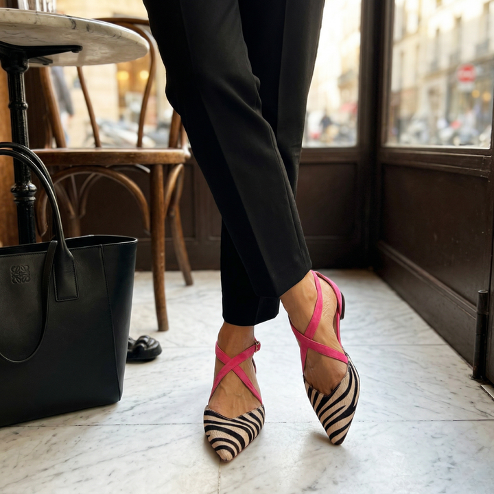 Fern – Flats with Straps