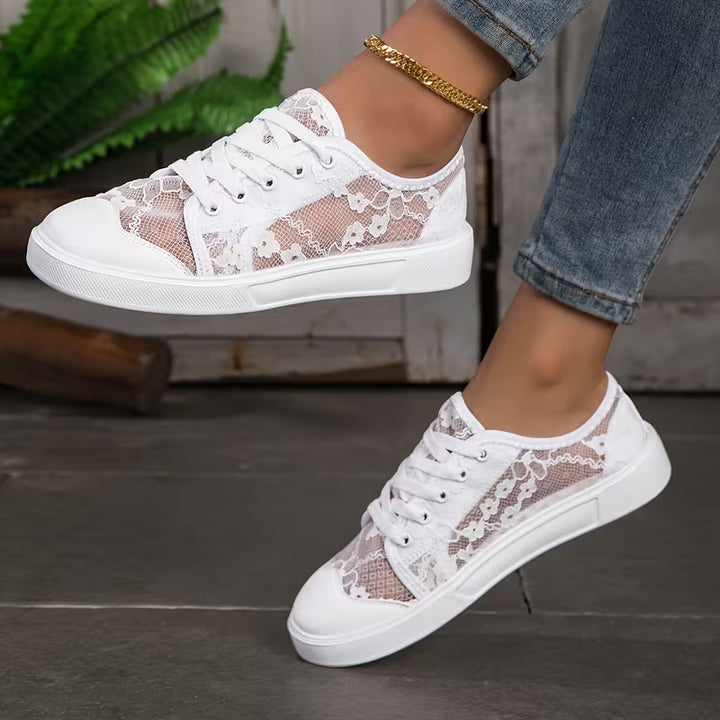 Noelle | Floral Lace Sneakers