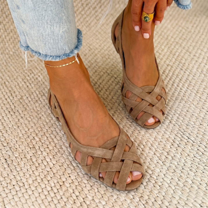 Jenefer™ Lightweight Comfort Sandals