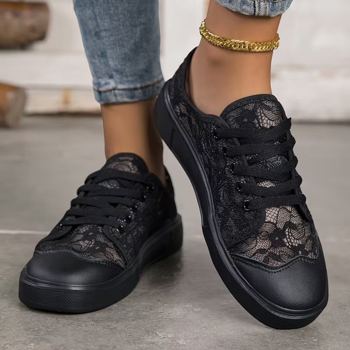 Noelle | Floral Lace Sneakers