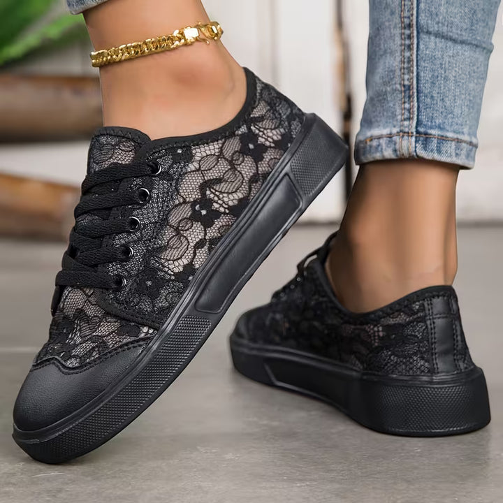 Noelle | Floral Lace Sneakers