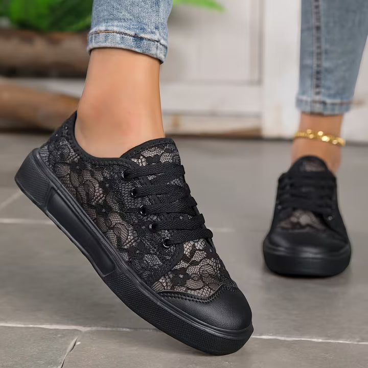 Noelle | Floral Lace Sneakers